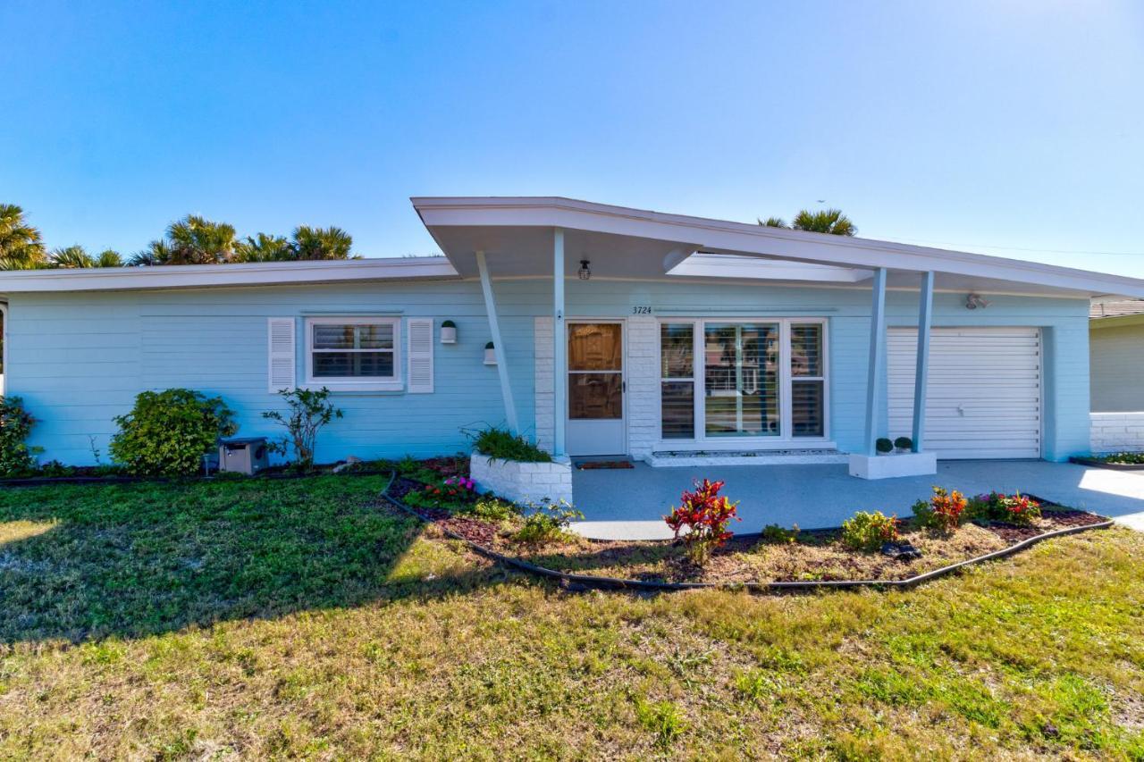 3 Bed 2 Ba Wifi Kitchen Walk To Beach Firepit Daytona Beach Ngoại thất bức ảnh